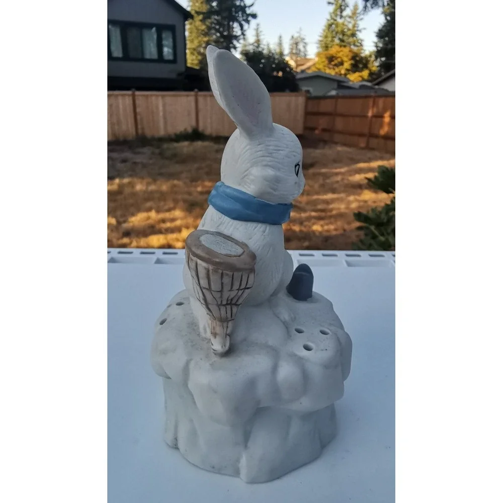 Vintage MCM House Of Lloyd Bunny Rabbit Fish Salt or Pepper Shaker 1990 6''